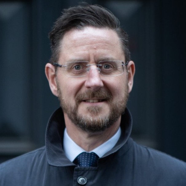 Profile Peter Macmillan - Vintage Textures - Incredible Desktop Collection